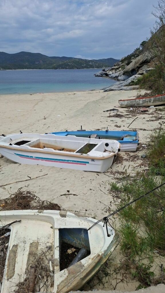 auf dem Weg zur Tigania Beach Bar im April 2026